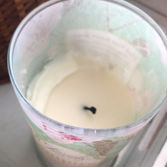 Fresh Apple 🍏 Candle - Picture 2 of 2